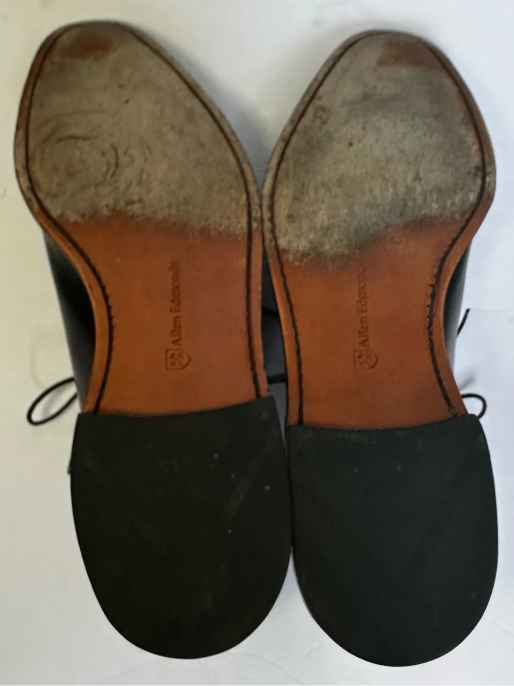 Allen Edmonds Men’s Black Vernon Almond Toe Leather Dress Oxford Shoes- Size 11